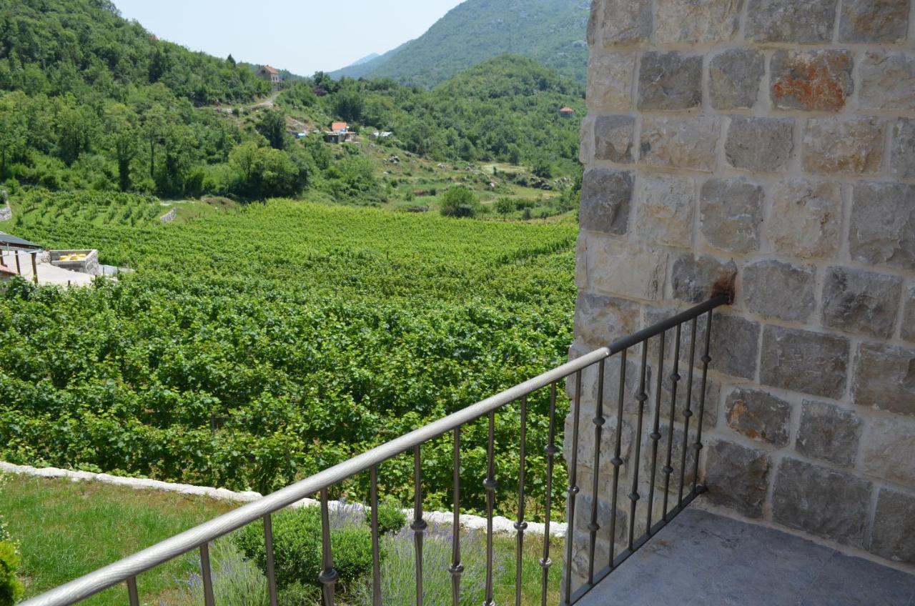Markovic Winery And Estate Apartments Cetinje Ngoại thất bức ảnh