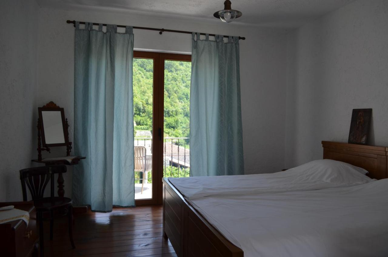 Markovic Winery And Estate Apartments Cetinje Ngoại thất bức ảnh