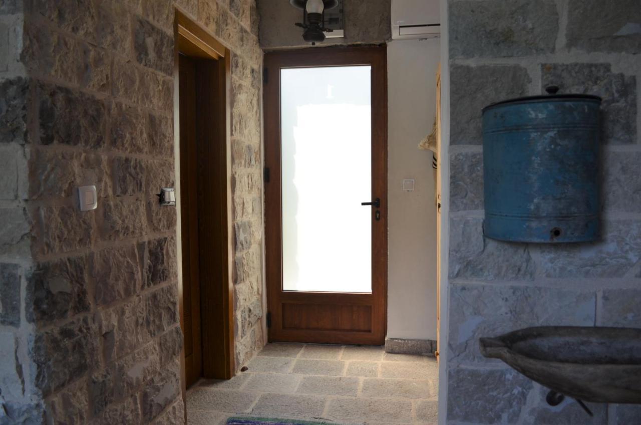 Markovic Winery And Estate Apartments Cetinje Ngoại thất bức ảnh